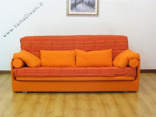divano-letto-in-tessuto-califfa