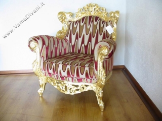 poltrona-in-tessuto-barocco-oro
