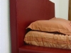 letto-imbottito-in-pelle-rita-particolare