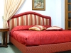 letto-imbottito-in-tessuto-valentina
