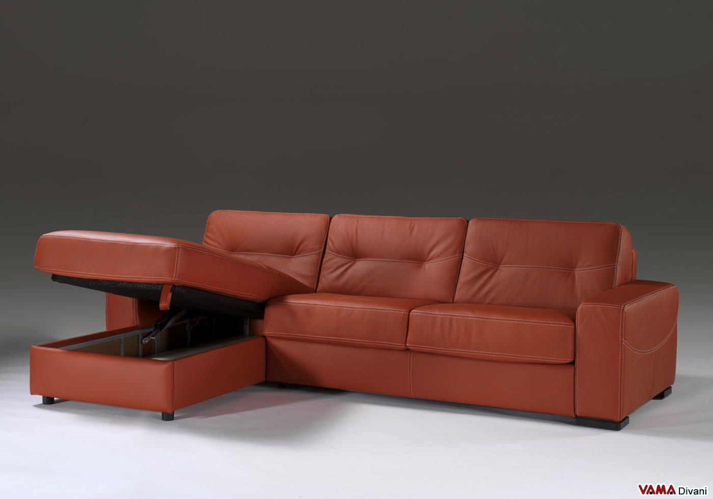 Divano Letto Con Chaise Longue Contenitore