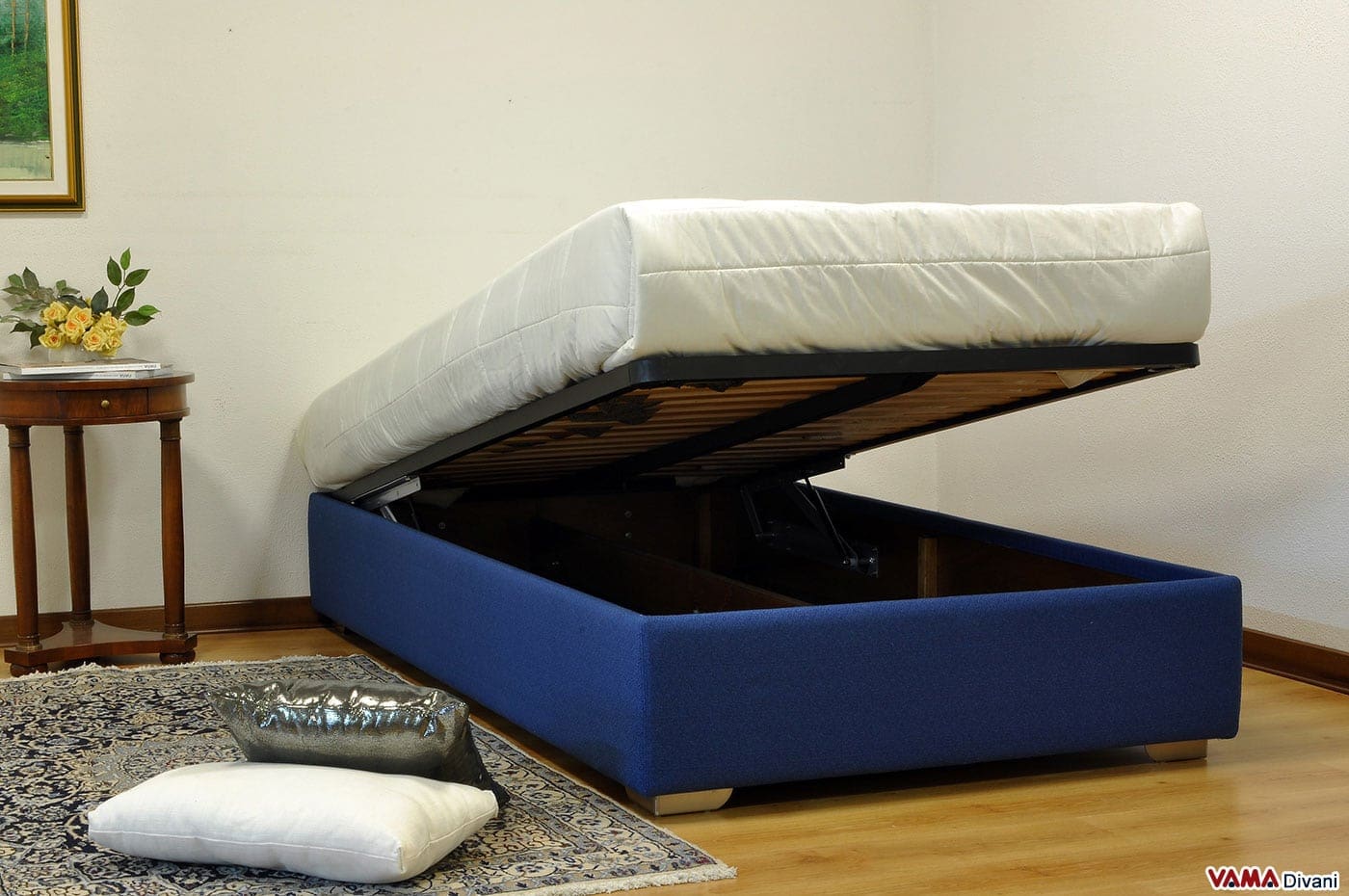 Rivestimento letto contenitore: letto imbottito con contenitore ...
