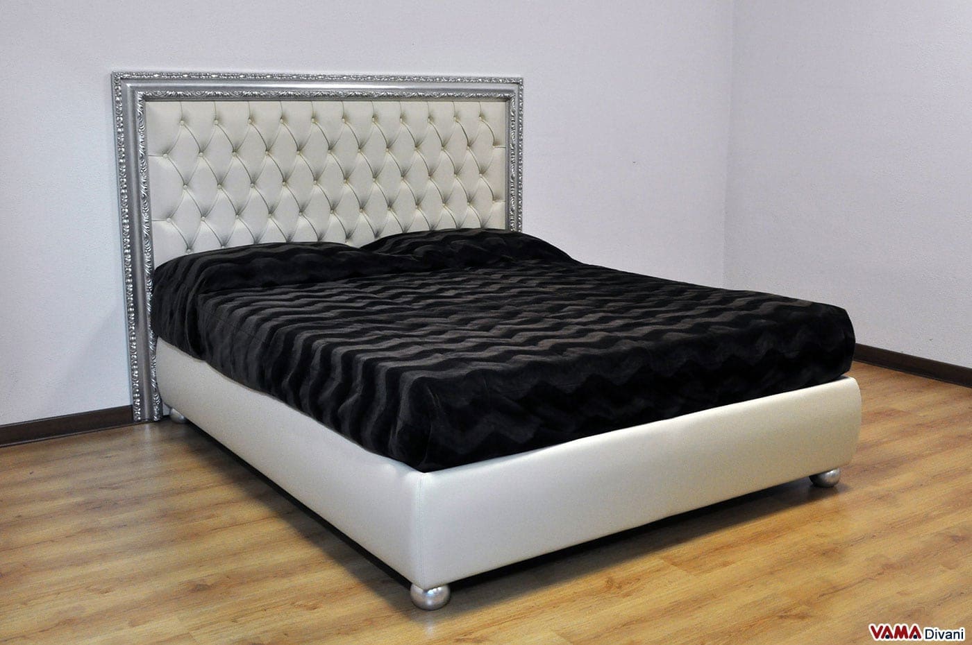 Letto contenitore argento: letto con contenitore ferro battuto ...