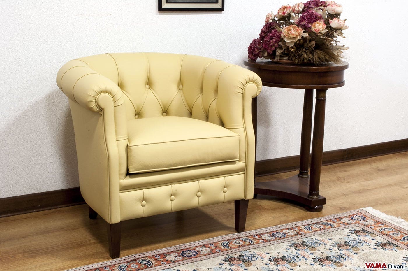 Poltroncine camera da letto moderne: materiali struttura in ...