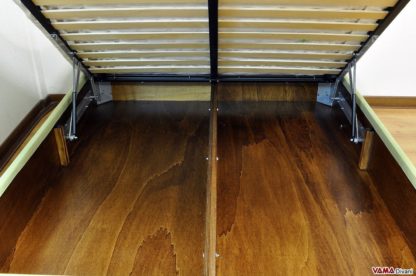Letto matrimoniale con contenitore interno in legno multistrato resistente