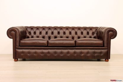 Divano 3 posti Chesterfield in pelle marrone scuro