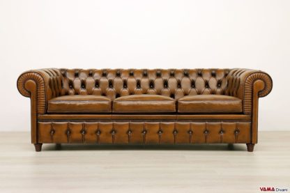 Divano Chesterfield 3 posti marrone