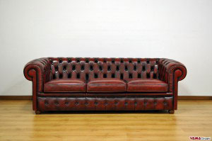 Divano Chesterfield 3 posti