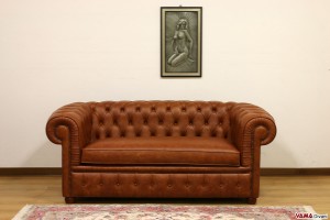 Divano Chesterfield con seduta unica vintage