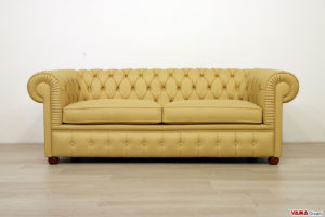 Divano Chester giallo chiaro