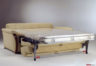 Divano letto matrimoniale con bracciolo in legno