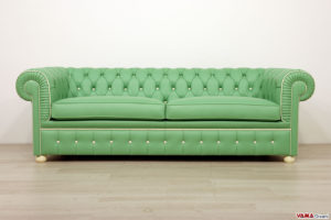 Divano chesterfield verde bicolore