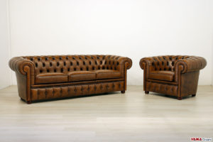 Salotto Chesterfield divano 3 posti con poltrona