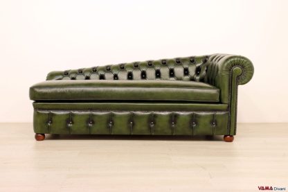 Chaise longue con bottoni