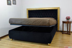 Letto contenitore matrimoniale in velluto nero e cornice foglia oro