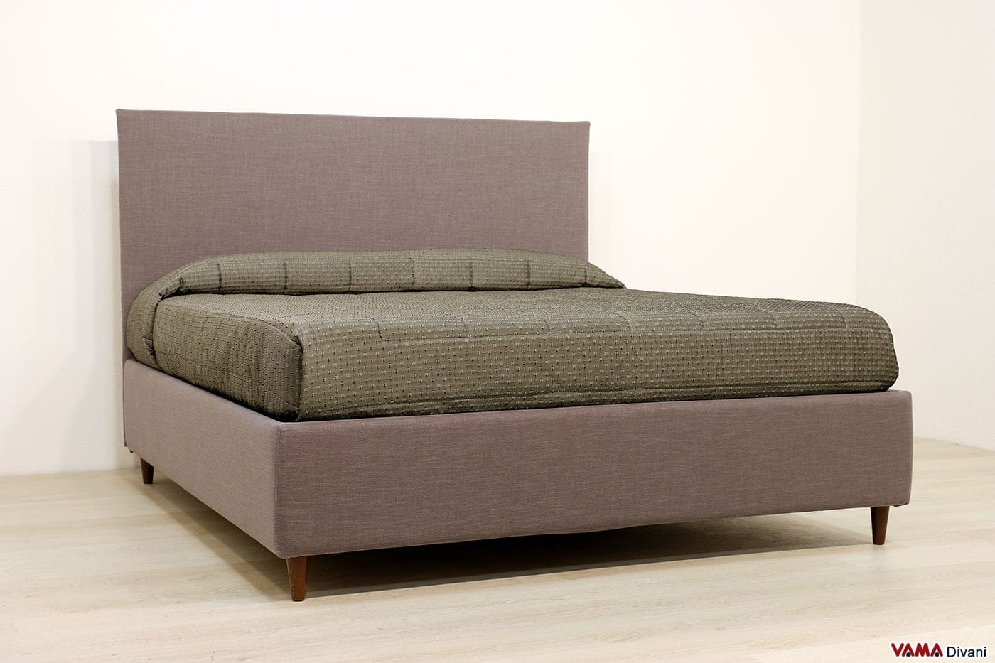 Letto con piedini in legno Simple - VAMA Divani