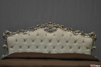 testiera letto barocco in pelle