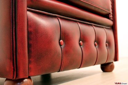 Base bottonata piccola poltrona Chester