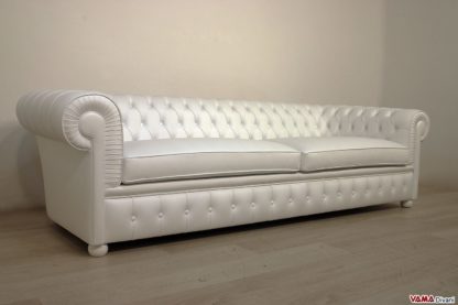 Divano Chesterfield profondo bianco in pelle