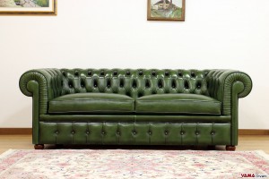 divano chesterfield inglese verde vintage