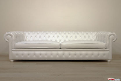 Divano Chesterfield bianco 4 posti