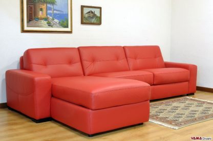 Divano moderno con penisola in pelle rossa