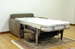 Divano letto singolo in pelle
