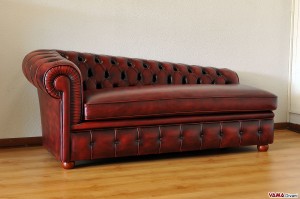 dormeuse chesterfield vintage bordeaux