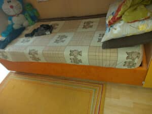 Letto contenitore con apertura laterale per armadio a ponte