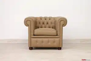 Piccola poltrona Chesterfield marrone in pelle