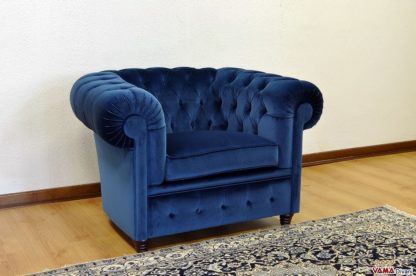 Poltrona Chesterfield in velluto blu