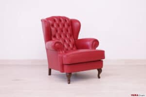 Poltrona capitonné in pelle rossa in stile classico