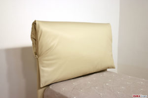 Testata letto morbida imbottita in pelle
