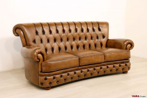 Divano Chesterfield con schienale alto in pelle marrone vintage