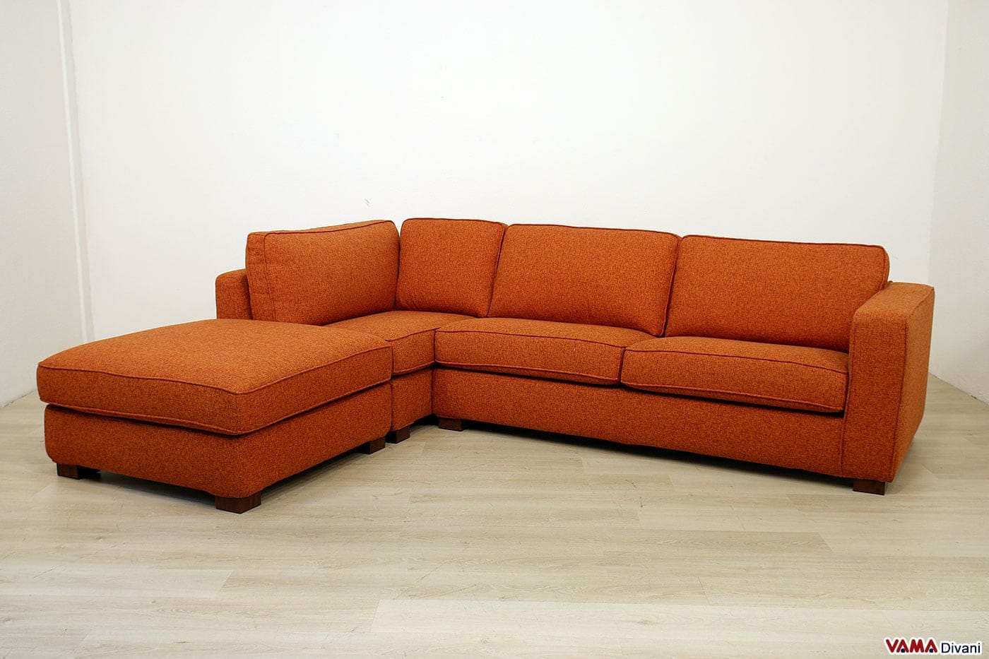 Divano Angolare Componibile Arancione in Offerta - Sconto 50% Divano Angolare Componibile Arancione in Offerta - Sconto 50%