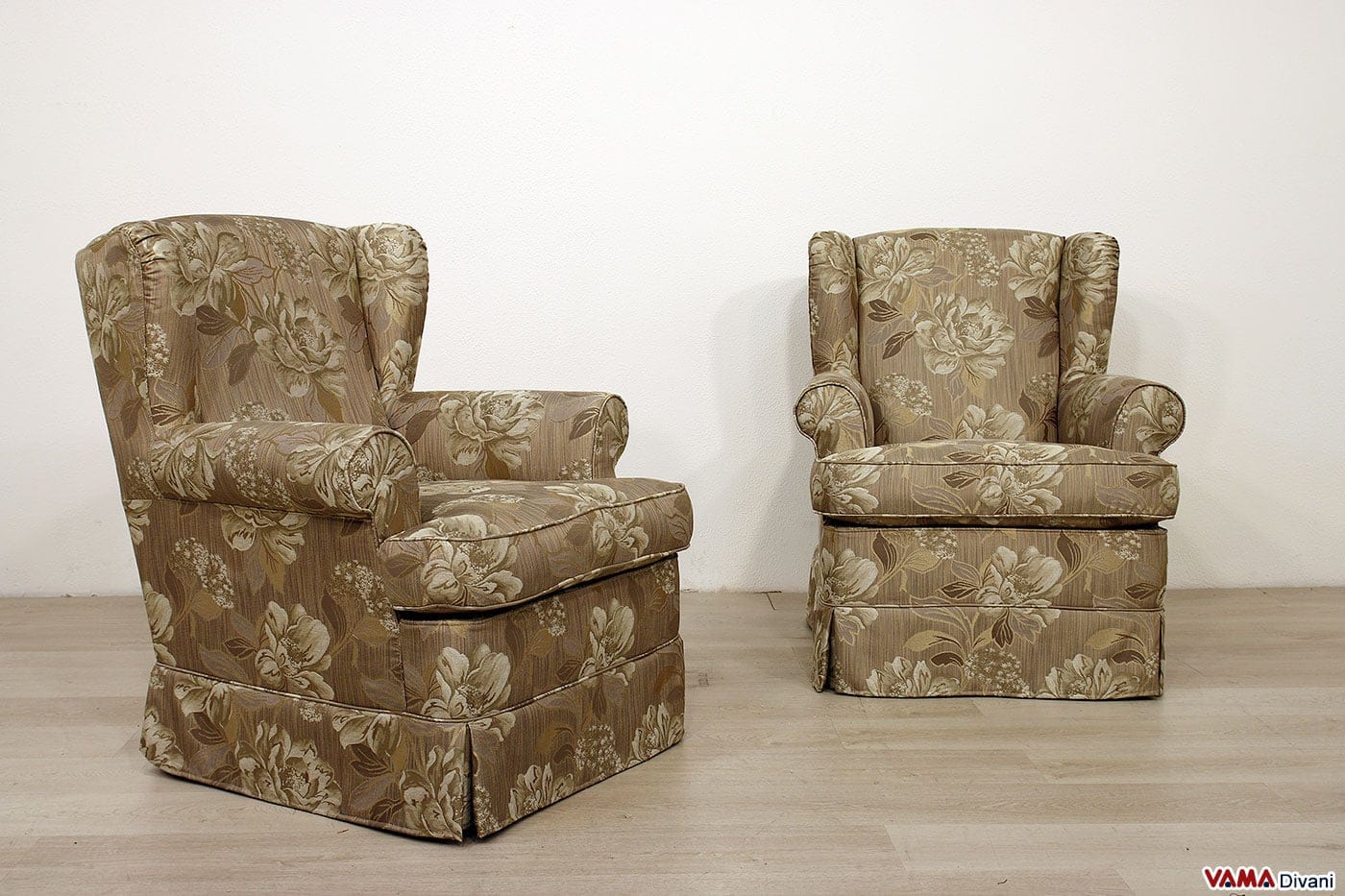 Poltrone bergere di piccole dimensioni