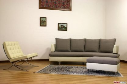 Salotto con poltrona barcelona e divano moderno