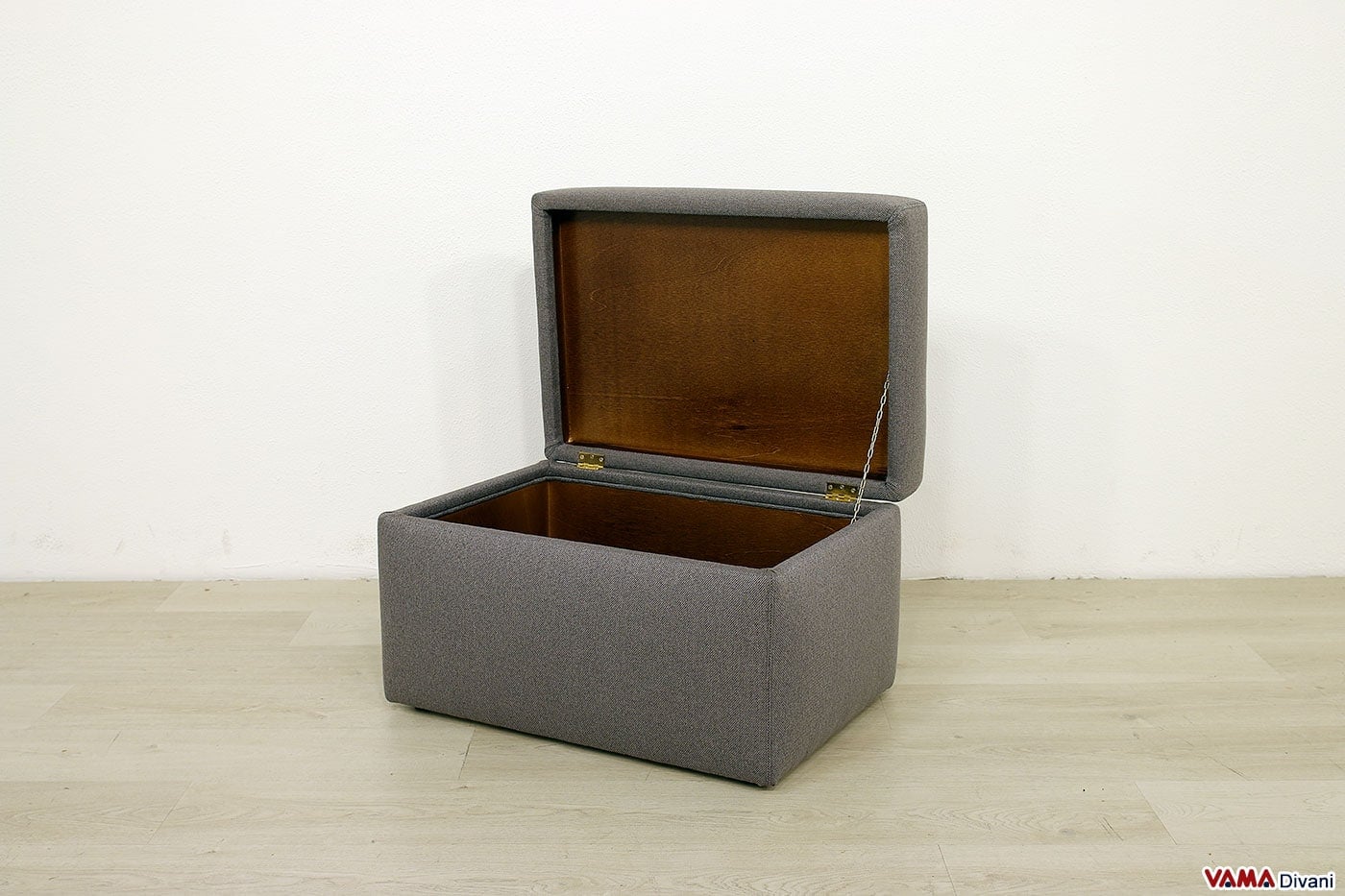 Pouf contenitore su misura