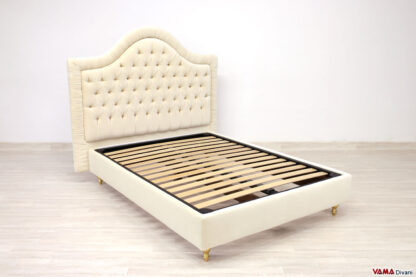 Letto classico matrimoniale in velluto di cotone con piedi oro
