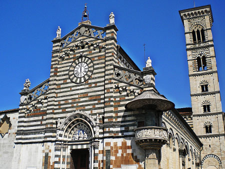 https://www.vamadivani.it/wp-content/uploads/2015/03/Divani-Prato.jpg