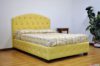 Letto con base bottonata