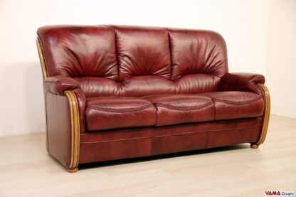 Divano legno e pelle bordeaux rossa tre posti