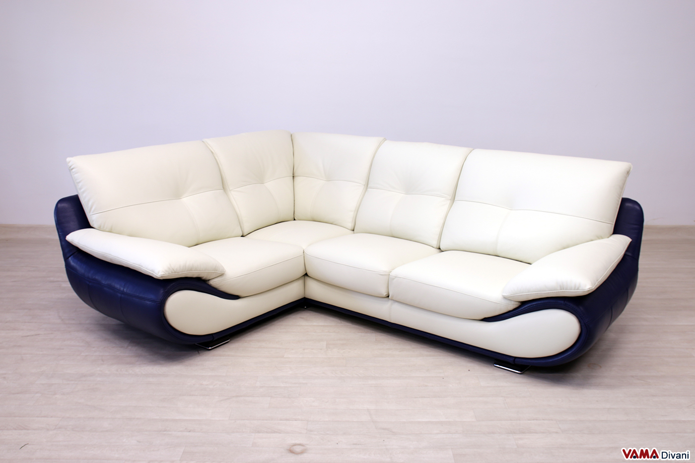 Divano moderno angolare blue navy e beige in pelle spessorata