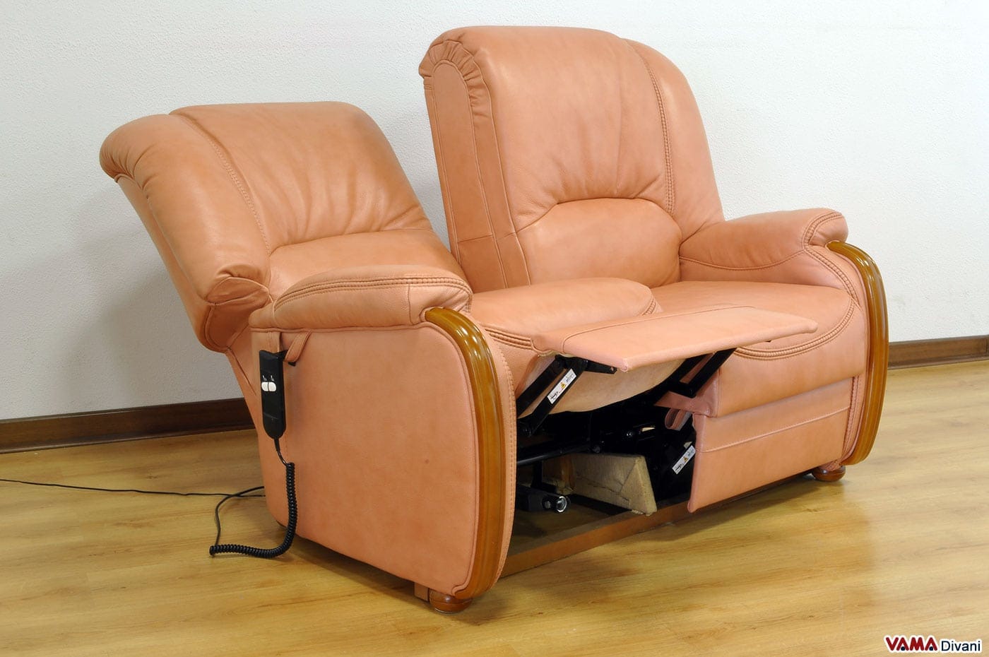 Divano Relax 2 Posti Economico in Offerta Divano Relax 2 Posti Economico in Offerta