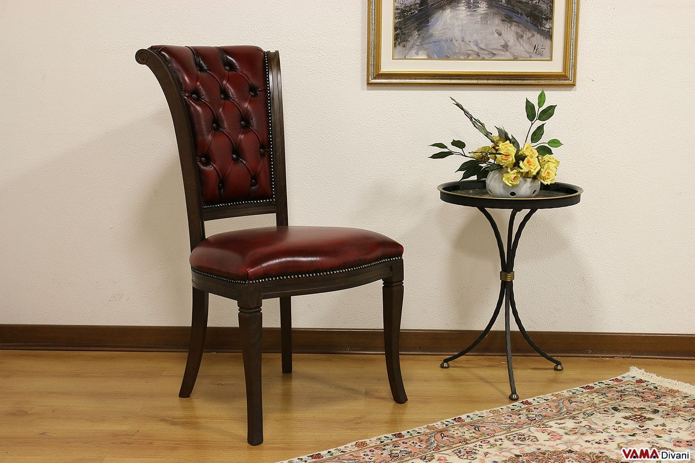 Sedia Classica con Lavorazione Capitonnè sullo schienale Sedia Classica con Lavorazione Capitonnè sullo schienale