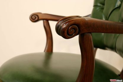 Braccioli sedia in legno intagliato