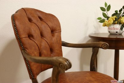 Braccioli in legno massello verniciato