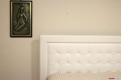 Letto moderno in pelle
