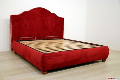 Letto classico rosso cardinale