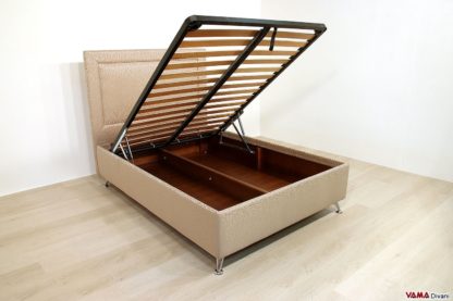Letto contenitore con piedi alti